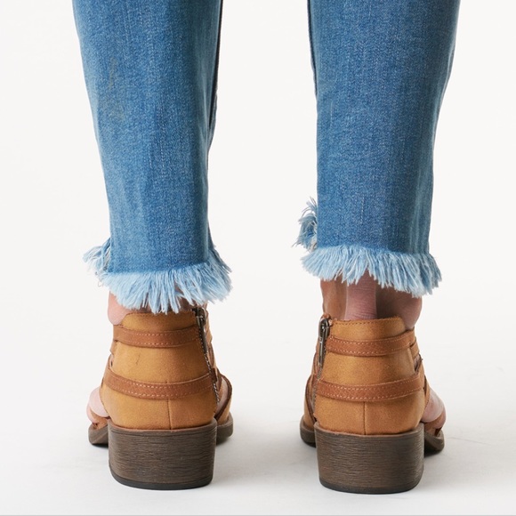 NIB Cognac Distressed Cut Out Loafer Shootie Boot - Picture 2 of 5